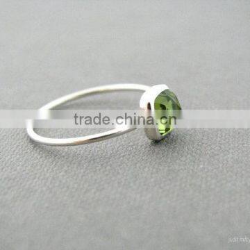 925 Sterling Silver peridot Quartz cushion faceted Gemstone Ring