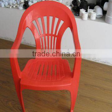 2012 plastic moulded school chair with quality