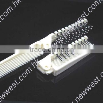 Foldable Convenience Re-usable Hotel Plastic hair brush in good quality