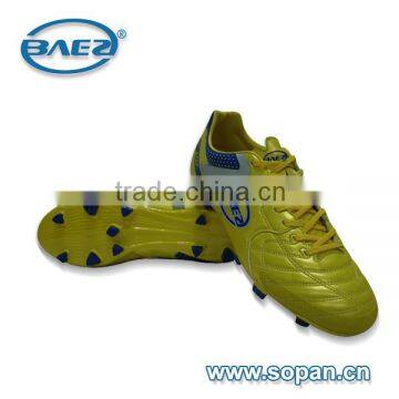 GOLDEN COLOR SOCCER SHOE POPULAR CHOICE 2016