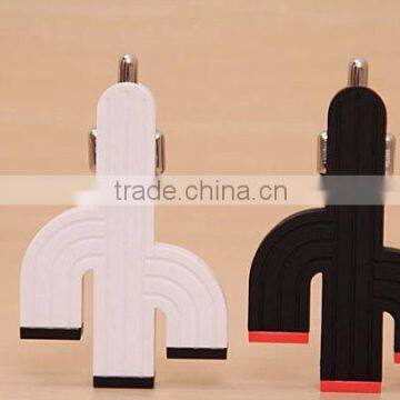 cactus shape usb charger 5v 4a three usb port universal mini car charger for mobile phone