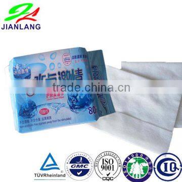 wet wipes for airline cleaning