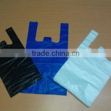 HDPE T SHIRT BAG ON BLOCKED