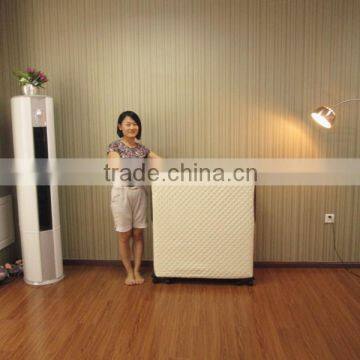 White Guest Room Metal Folding Bed