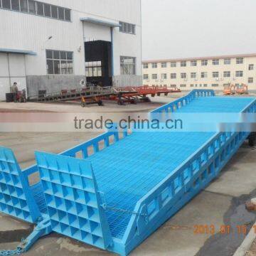 Heavy Duty Adjustable Hydraulic Forklift Yard Ramp