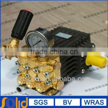 High pressure pipe cleaning pump