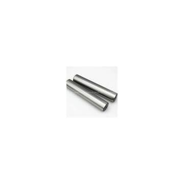 Movable stopper press fit guide pillars for die sets