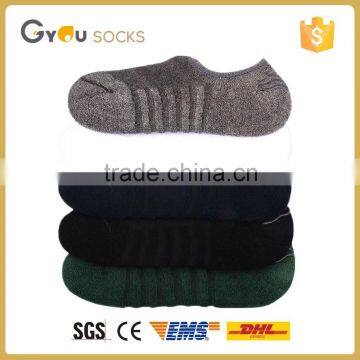 2016 Japan fashion Winter men colorful keep warm fuzzy ankle tube socks