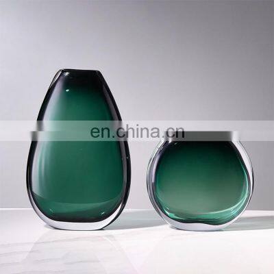 China Manufacturer Cheap Designer Desktop Decoration Green Art Small Flower Glass Vase