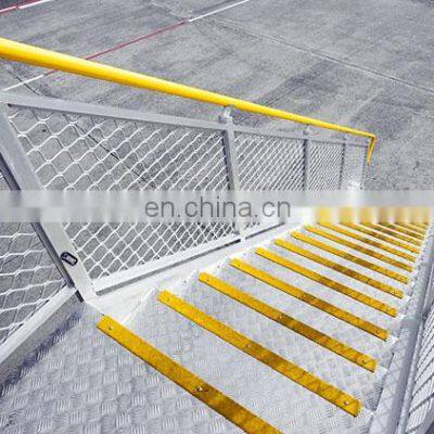 Chinese Factory High Quality Expanded Metal Mesh Protection Walkway Stairs photo-2