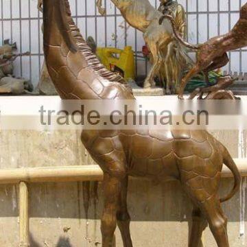 Bronze large park put giraffe sculpture