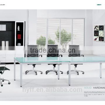 Various styles office desk furniture in penang