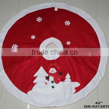 Red felt christmas tree skirts