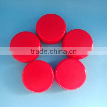 plastic beverage cap 38mm, PP drink cap, red color ribbed closure screw cap