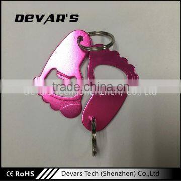 2016 hot sell new material footed shaped keychains for bottle opening