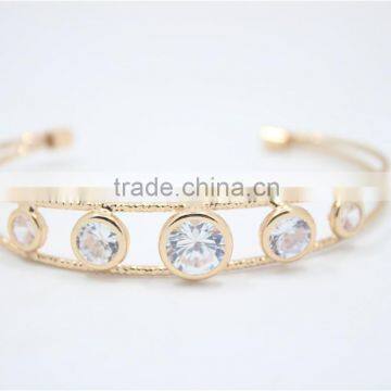 Elegant Double Lines KC Gold Spiral Cuff Bracelet Clear White Faceted Round Rhinestone Bracelet Open Adjustable Bracelet