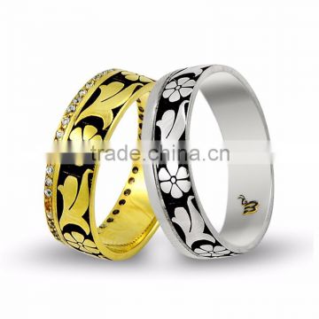 14K Solid Gold Art Design His Her Wedding Band Embossed Set Ring