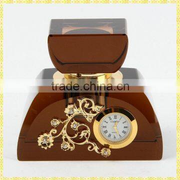 Unique Exquisite Luxury Brown Crystal Clock Perfume Bottles For Wedding Guest Takeaway Souvenirs