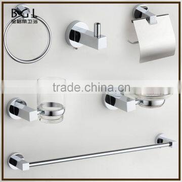 American style Multi-purpose Zinc alloy Chrome Finishing bathroom accessory sets