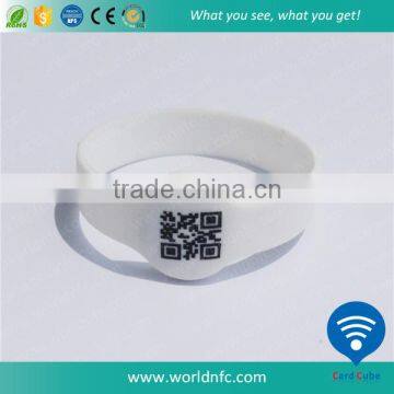 QR Code RFID Silicone Wristband