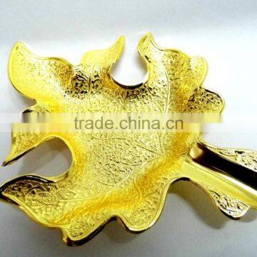 Beautiful wedding gift leaf shape gold plated brass tray