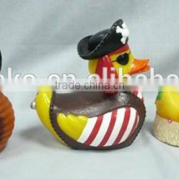 Custom design PVC bath pirate duck baby tub floating toy