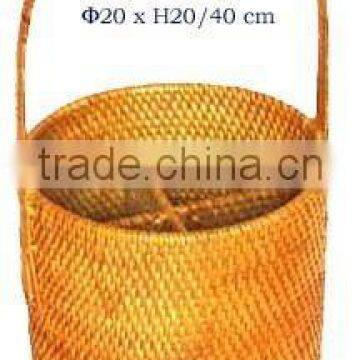 Smoked rattan 4 section bottle holder