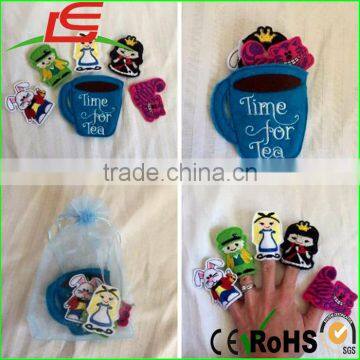 Quiet Time Play Carrying Case princess bunny soldier 6pcs Felt Finger Puppet Set