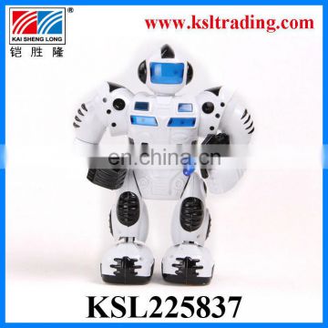 Popular kids ABS battery operated robot toy all certificate