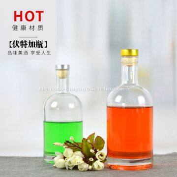 Glass bottle manufacturer glass drinking bottles wholesale 700ml