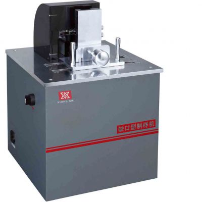 Plastic pendulum notched machine sample