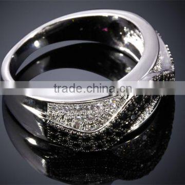 Trending Style Curve Wavy Pattern Jet & Clear Zirconia Stones Party Jewelry Ring photo-4