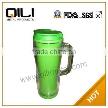 Double wall plastic travel mug with handle