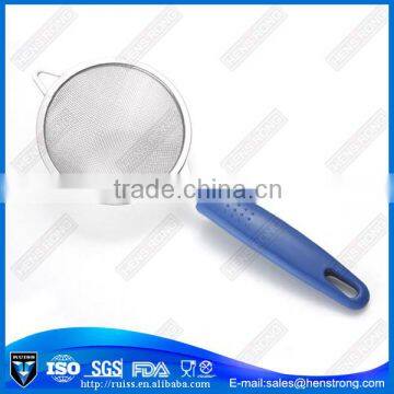 Kitchen Gadget Flat Strainer with PP Handle