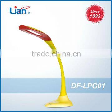 4-step dimmer control LED Table Light with USB input