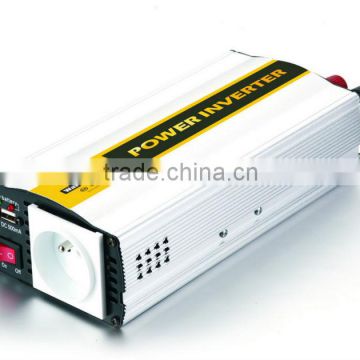 white 600W 12V car power inverter