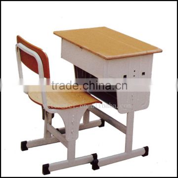 Popular school furniture wooden desk and chair set for primary school