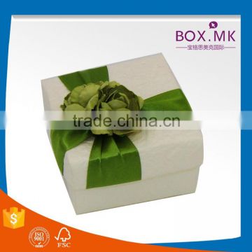 Fashion Design Hot Sale High Quality White Ribbon Paper Gift Box Wedding