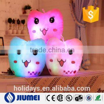 2015 new style for girl gift colorful heart led hold pillow