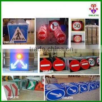 Aluminum Frame Solar LED Flashing Traffic Signs Manufacturer photo-6