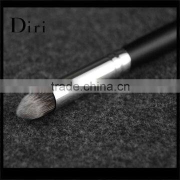 Factory direct manufactory price OEM customized high quality makeup brushes