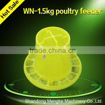 2016 best selling 1.5-10 KG Plastic Barrel Chicken Feeder