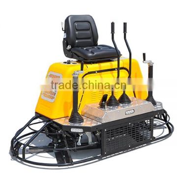 Driving type concrete finishing machine