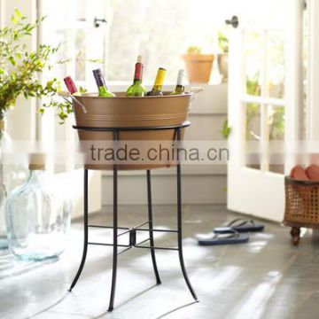 Round Metal Tubs For Beer in Iron Galvanized With Wrought Iron Stand