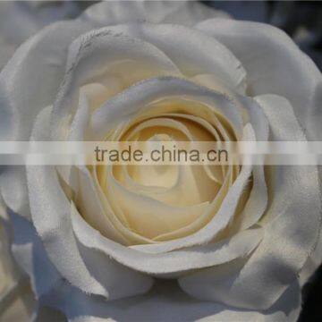 Brand Name Decorative Artificial Flowers Bundled Rose With Spotted Leaves photo-2