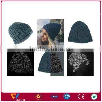 Fashion New Stylish Reflective Running Knit Hat With Reflective Yarn on it photo-2