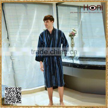 Wholesale Bathrobe mens robe jacquard terry velour bathrobe