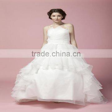 ball gown bridal dress Bowl Gown Straight Neck Straplesss Front Opened Ruffle Wedding Dress AS27702