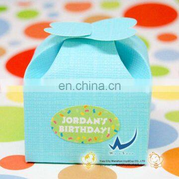 Grained Paper Favor Gift Box