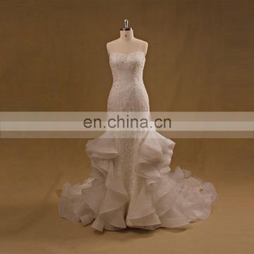 Noble Sweet Heart Lace Flowers Beads Ruffle Skirt Wedding Dress Long Princess Tail